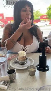 Charlotte-g