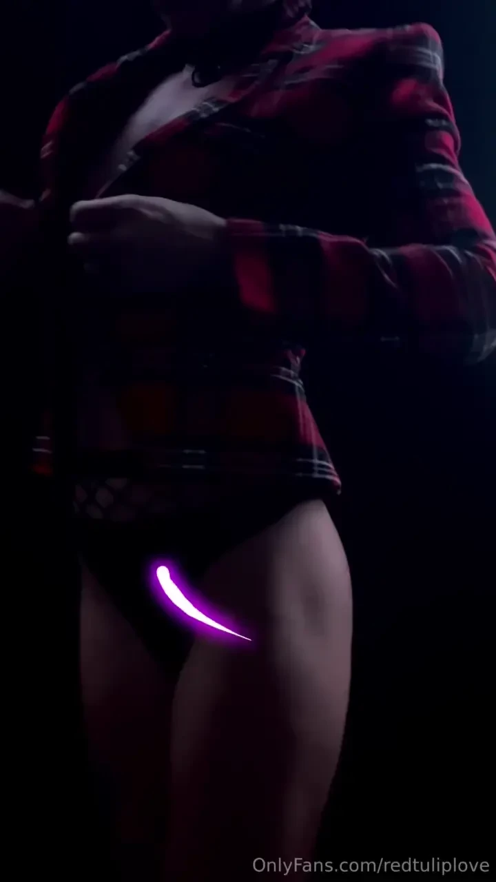 Shall i show you an exciting picture can i be your bad kinky desire 