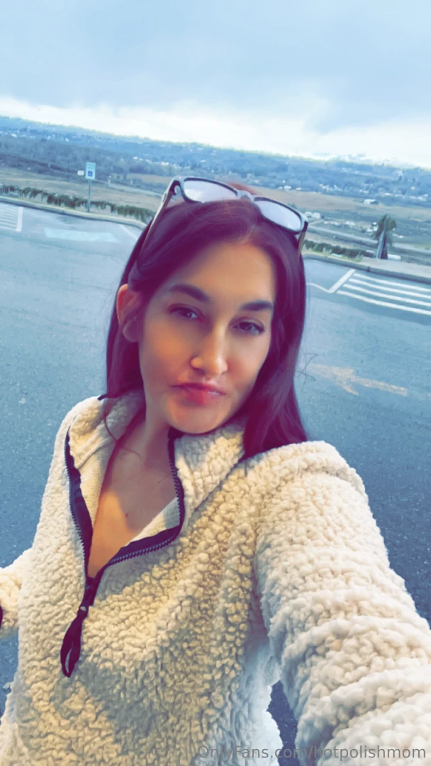 You love it when i show you my booty huh my booty my kitty my boobies part 1 