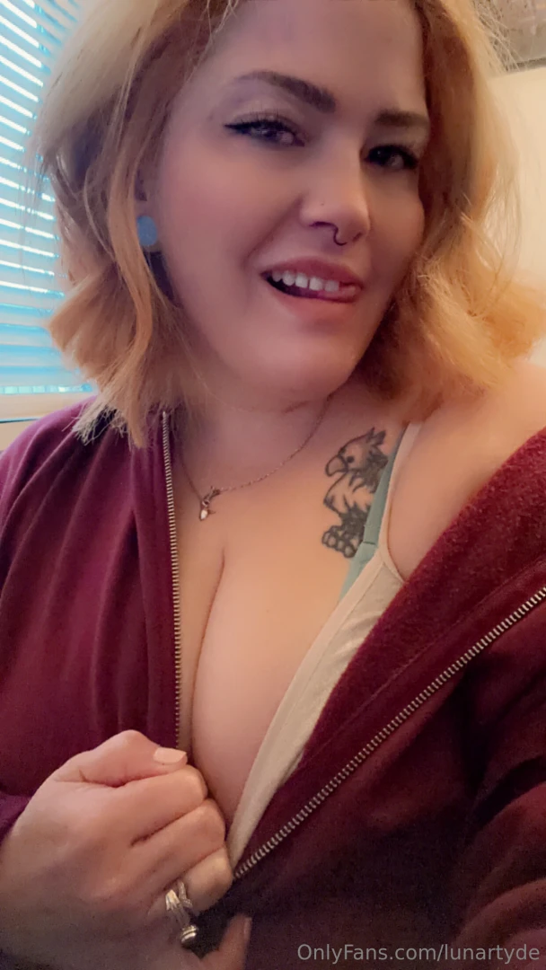 Who is ready for christmas part 4 