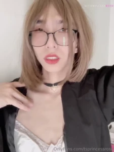 Upskirt surprise