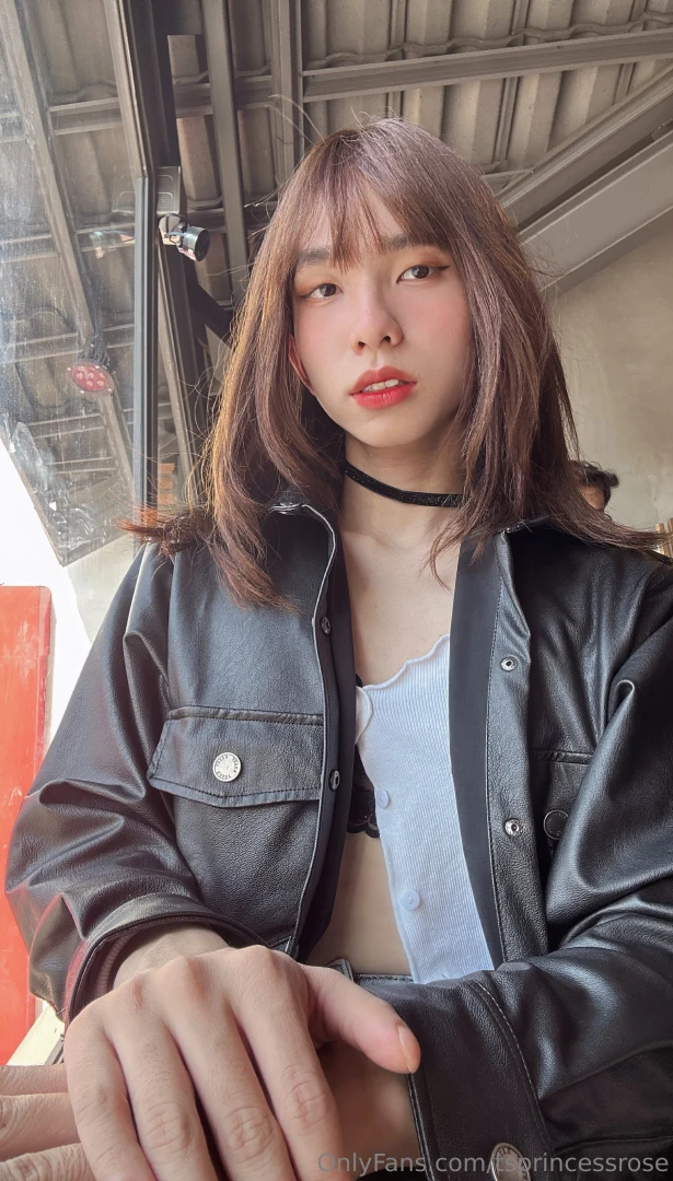 She is a 10 but she has a dick do you still fuck her part 2 