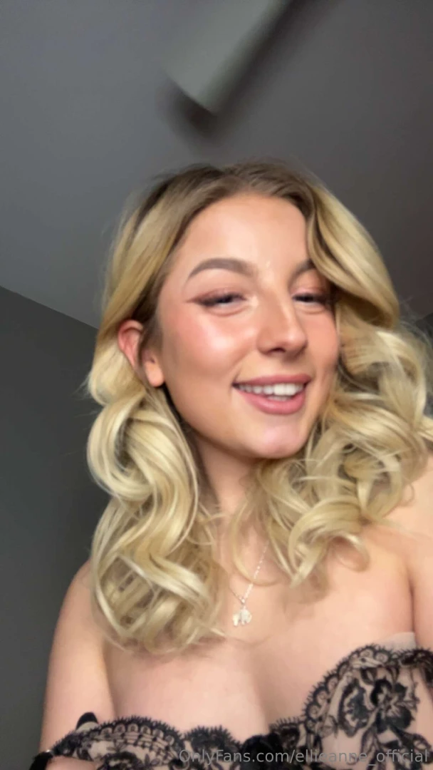 Horny little submissive slut waiting to please you part 1 