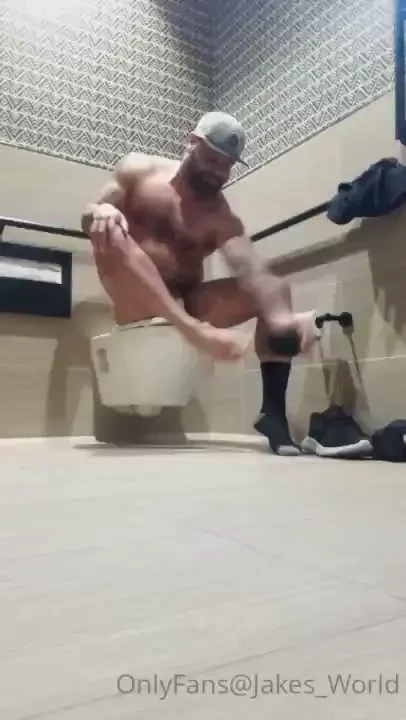 Bathroom bate part 1 4min and 2 1 5 min part 1 