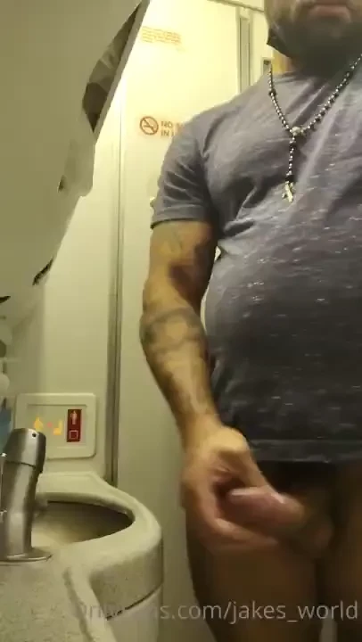 Airplane nut bust 