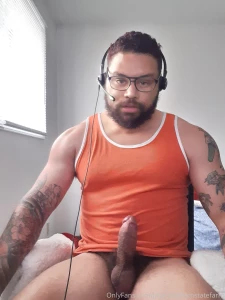 How i work from home dadbod
