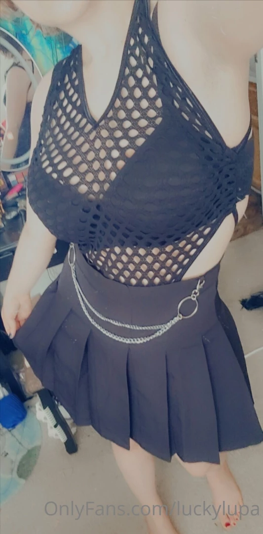 Just a new outfit that i got in the mail i love this skirt super comfy 
