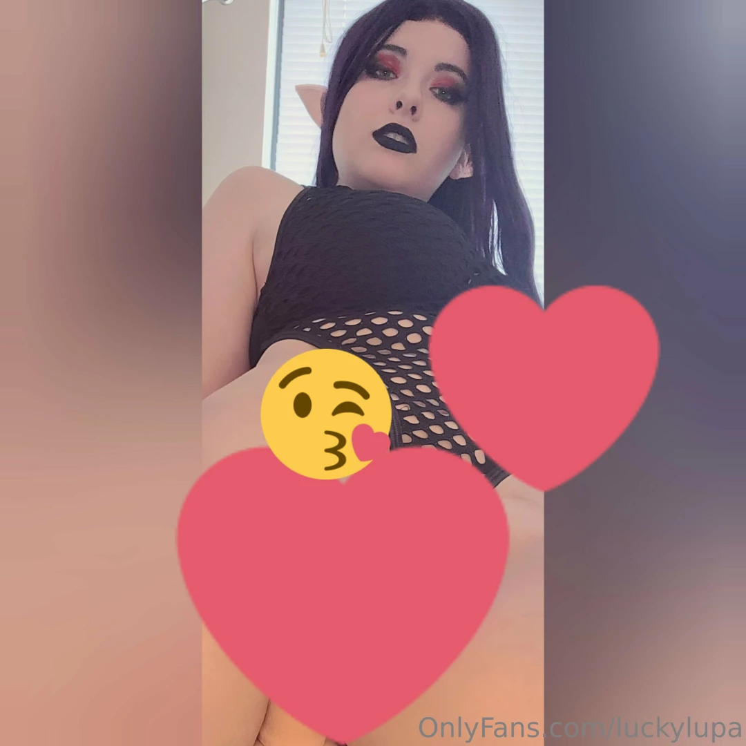 Who wants a cock thigh job from these thick thighs i can take any size part 2 