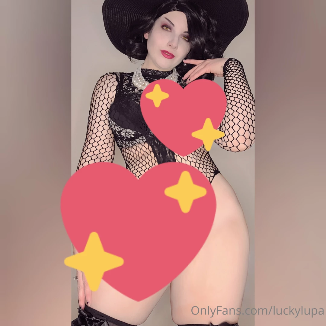 Lady dimitrescu has come to tease the fuck outta you stupid man-things 