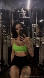 Hey you may have forgotten but i actually go to the gym and i try to