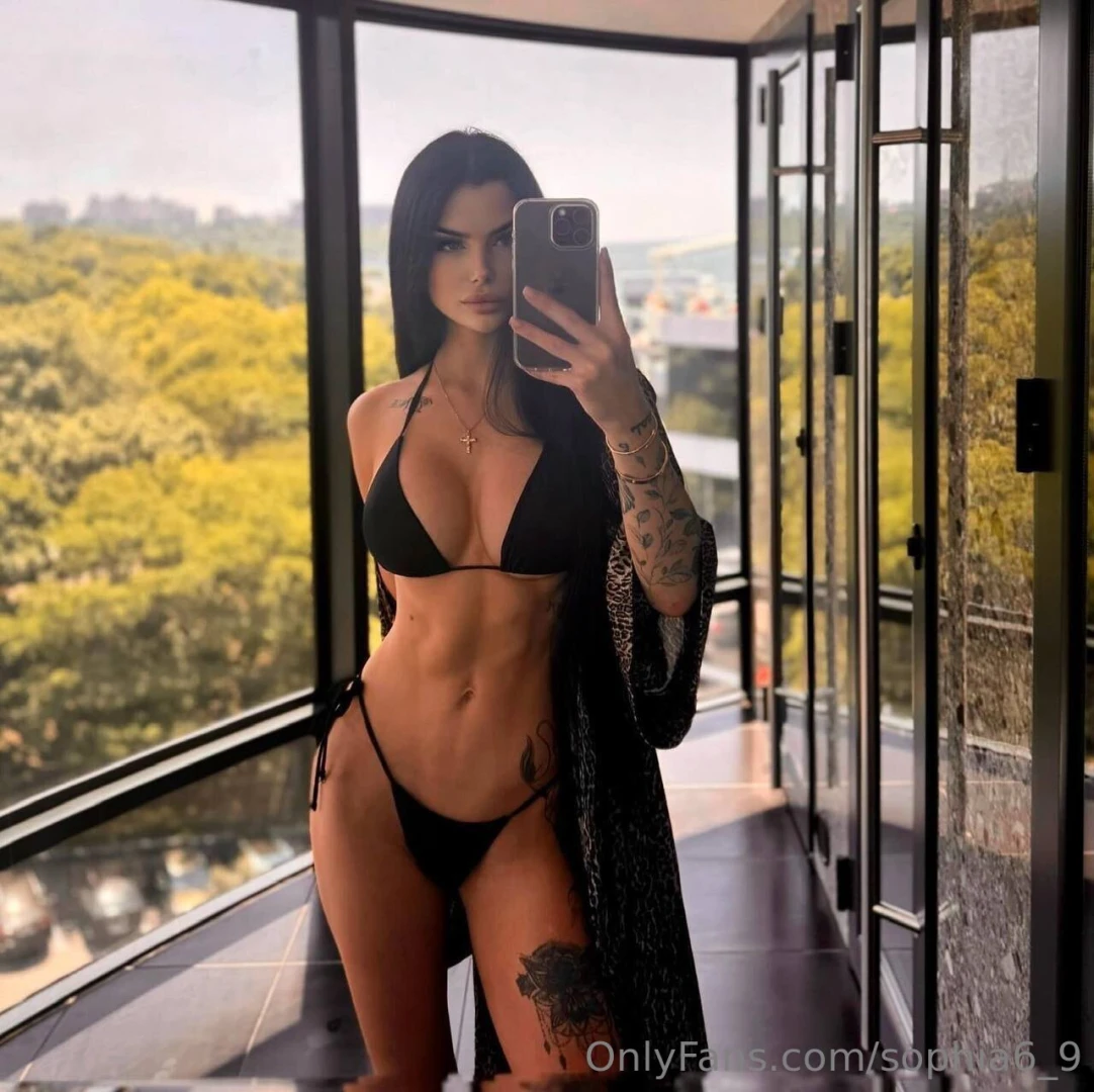 The sun is still out the vibes are still high and i m still in full 