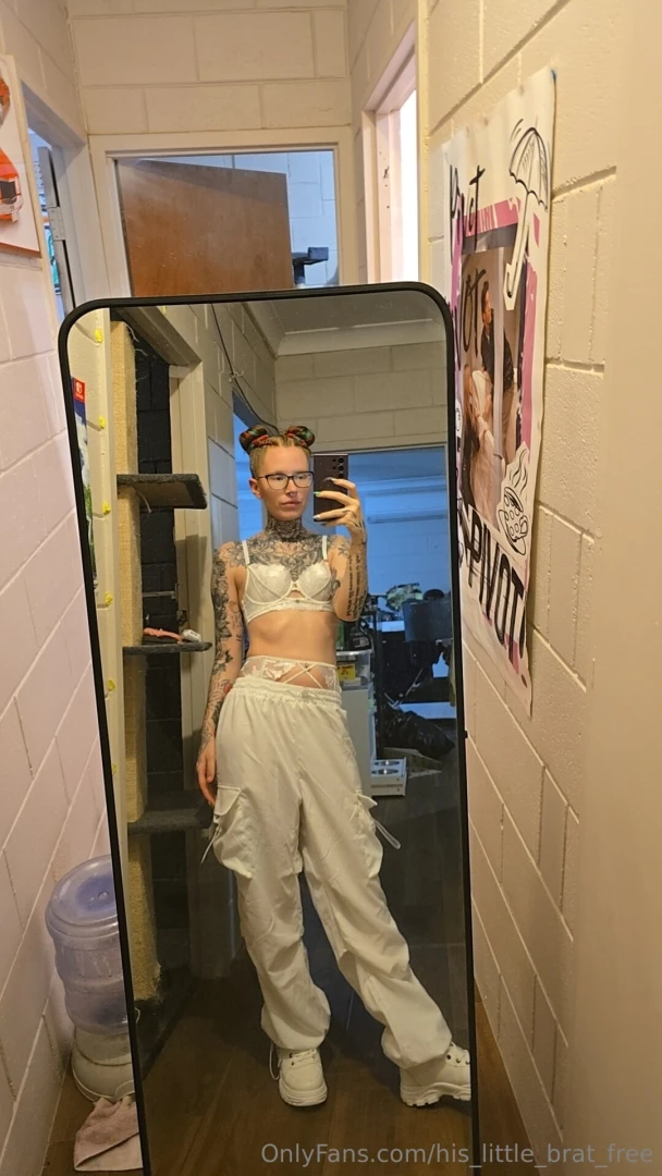 Bribery ok i am trying to win the photo comp to get the free 