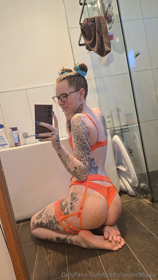 More r18 stuff on my usual acct brattylilmiss96 