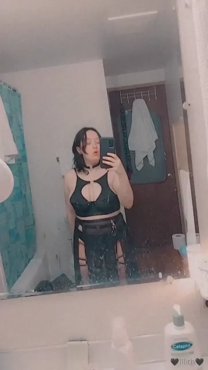 Dont forget to leave a like for mommy 