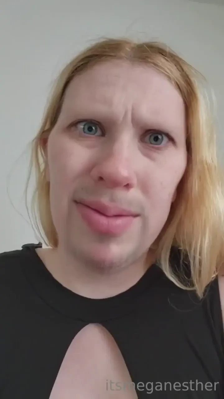 Ashley look at me trend - 