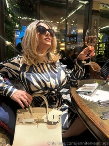 Sweetie darlings today was my birthday and my fam took me to the ivy