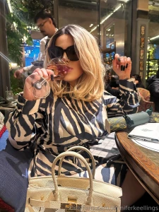 Sweetie darlings today was my birthday and my fam took me to the ivy part 1