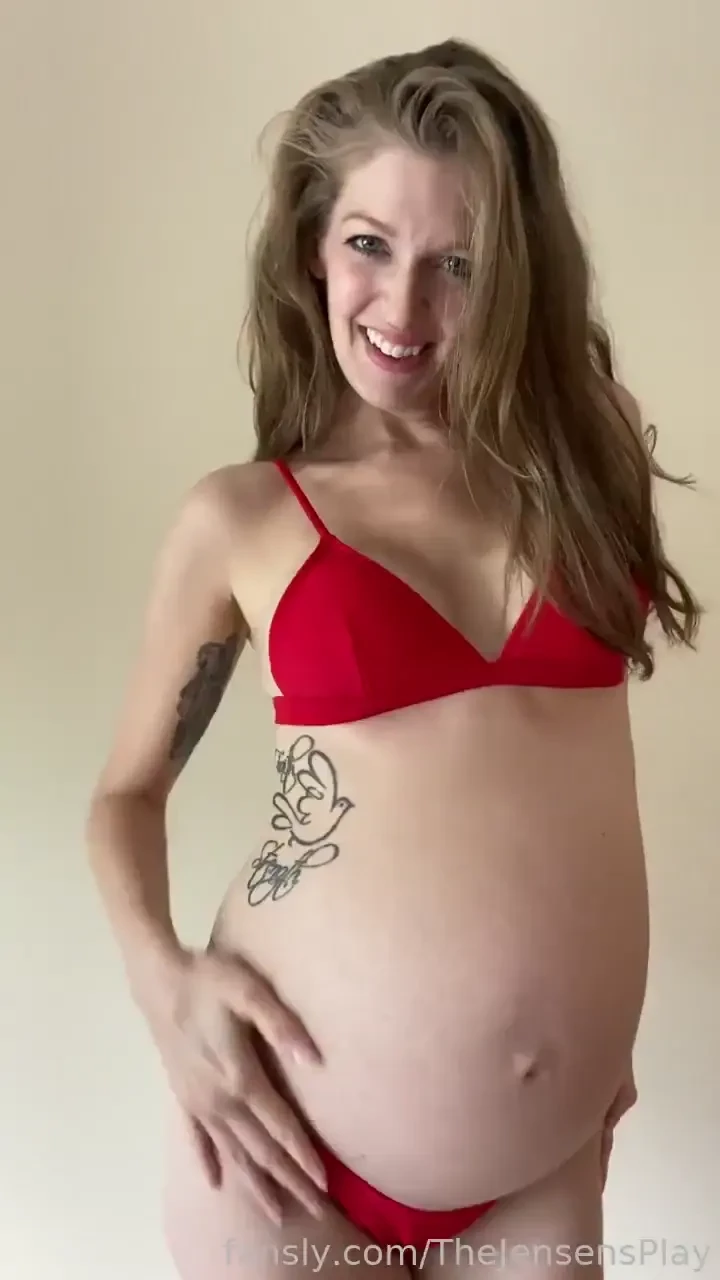 Huge pregnant belly anal sex i was so big and pregnant my tits were 