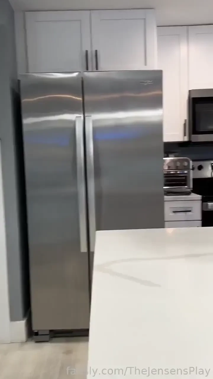 I never turn down a dare pee 