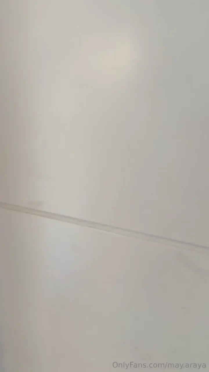 Mi primo entr a espiar mientras me ba aba es un desubicado y por eso 