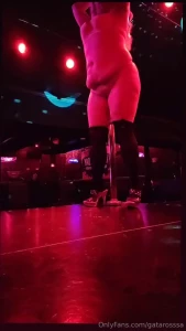 Cum see me dance in seattle baby