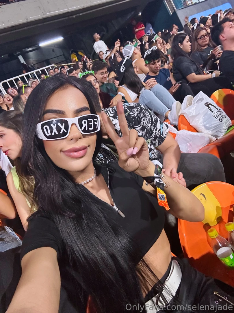 All hyped for ferxxo 