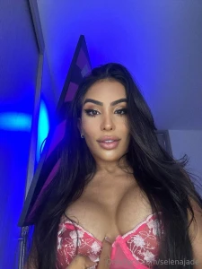 It s giving maddie perez and yes i am that girllll