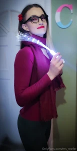 Tried my new grinch palette and wanted to do a cute look lemme know if part 5