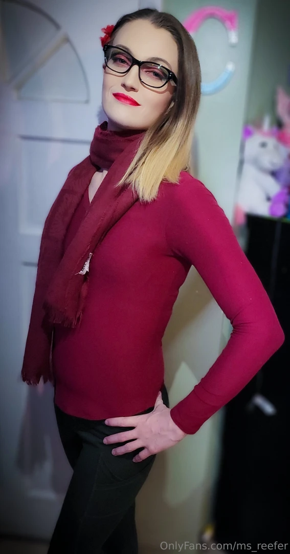 Tried my new grinch palette and wanted to do a cute look lemme know if part 1 