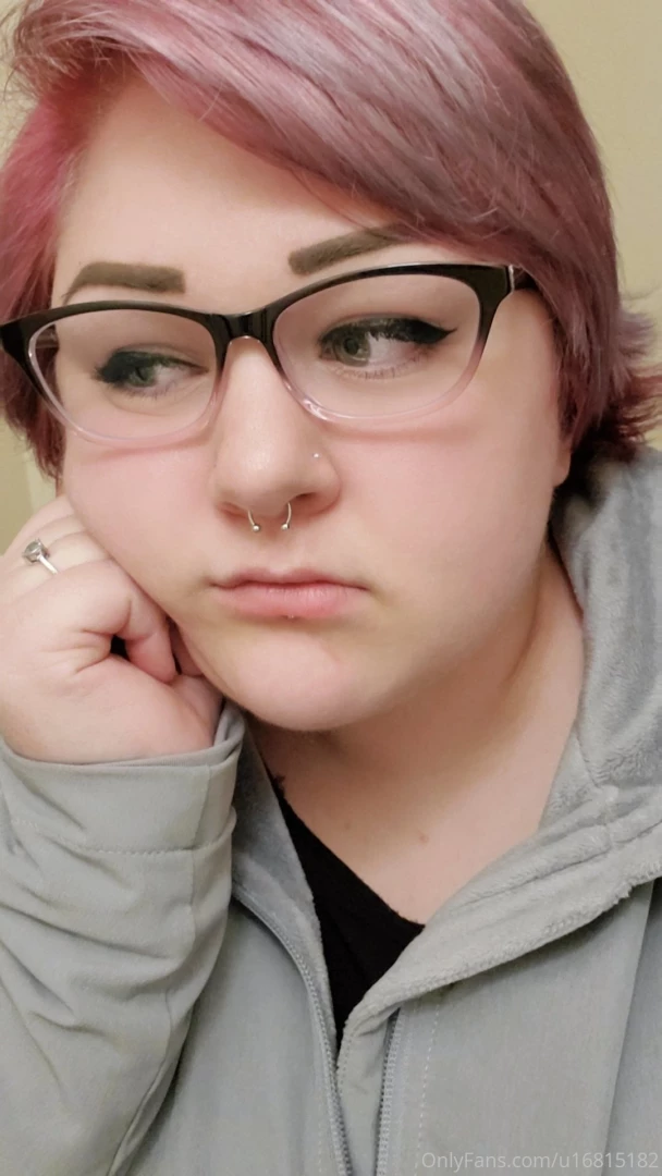 Why tf am i awake now it s 6am and i m restless for some reason 