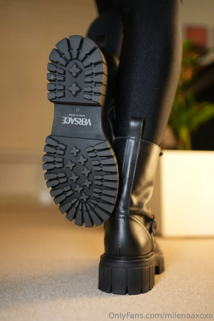 For anyone that s curious about my shoe size or for anyone that wants part 1 