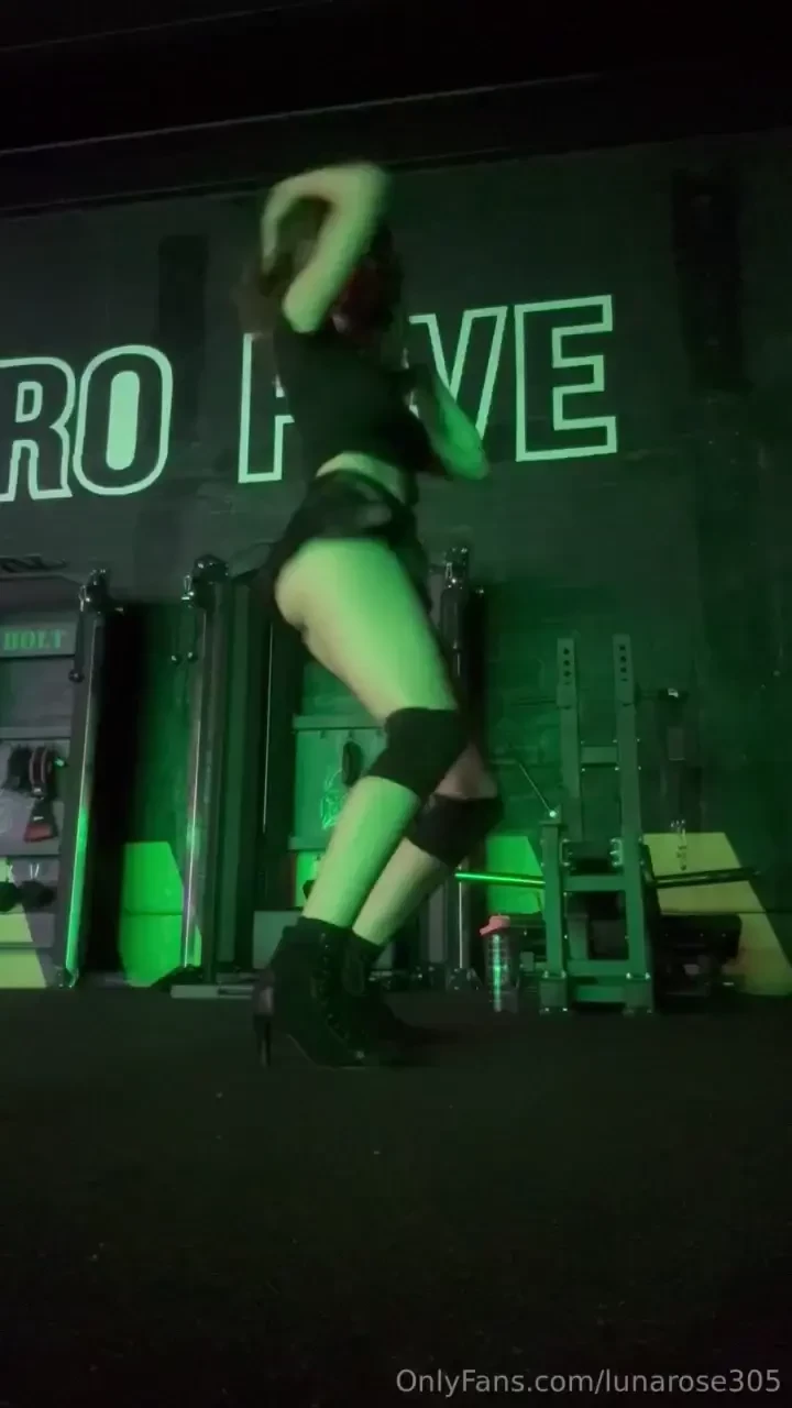 Livestream tomorrow night 9 pm est 