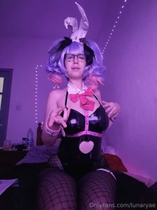 Hatsue says hello