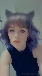 Enjoy some behind the scenes moments of my life what would you like to