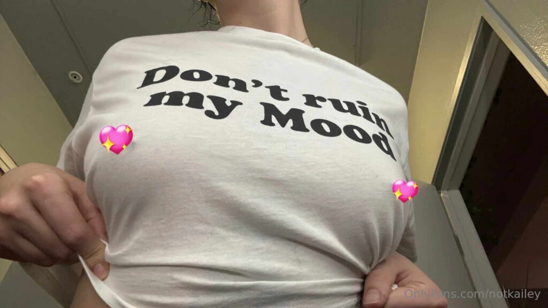 The closest you re ever going to get to seeing my nipples for now - part 1 