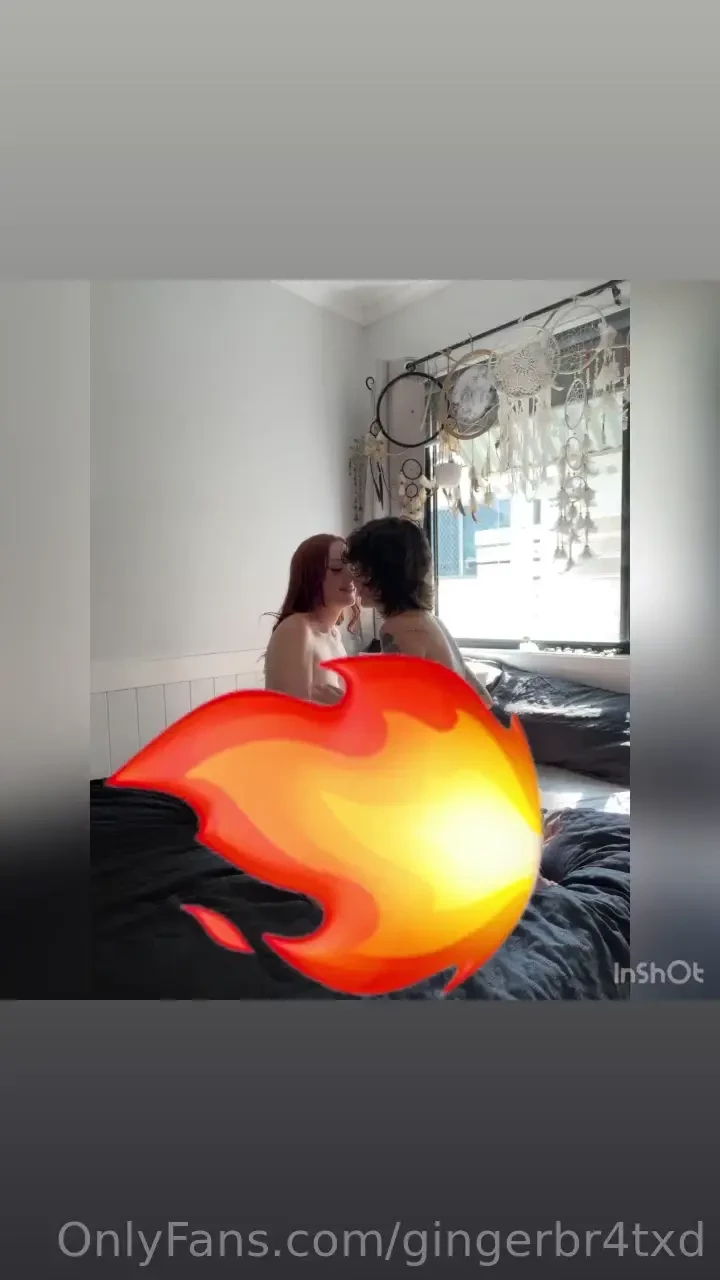 Subscribe to my main if you wanna see the naughty we made nikkinyxx 