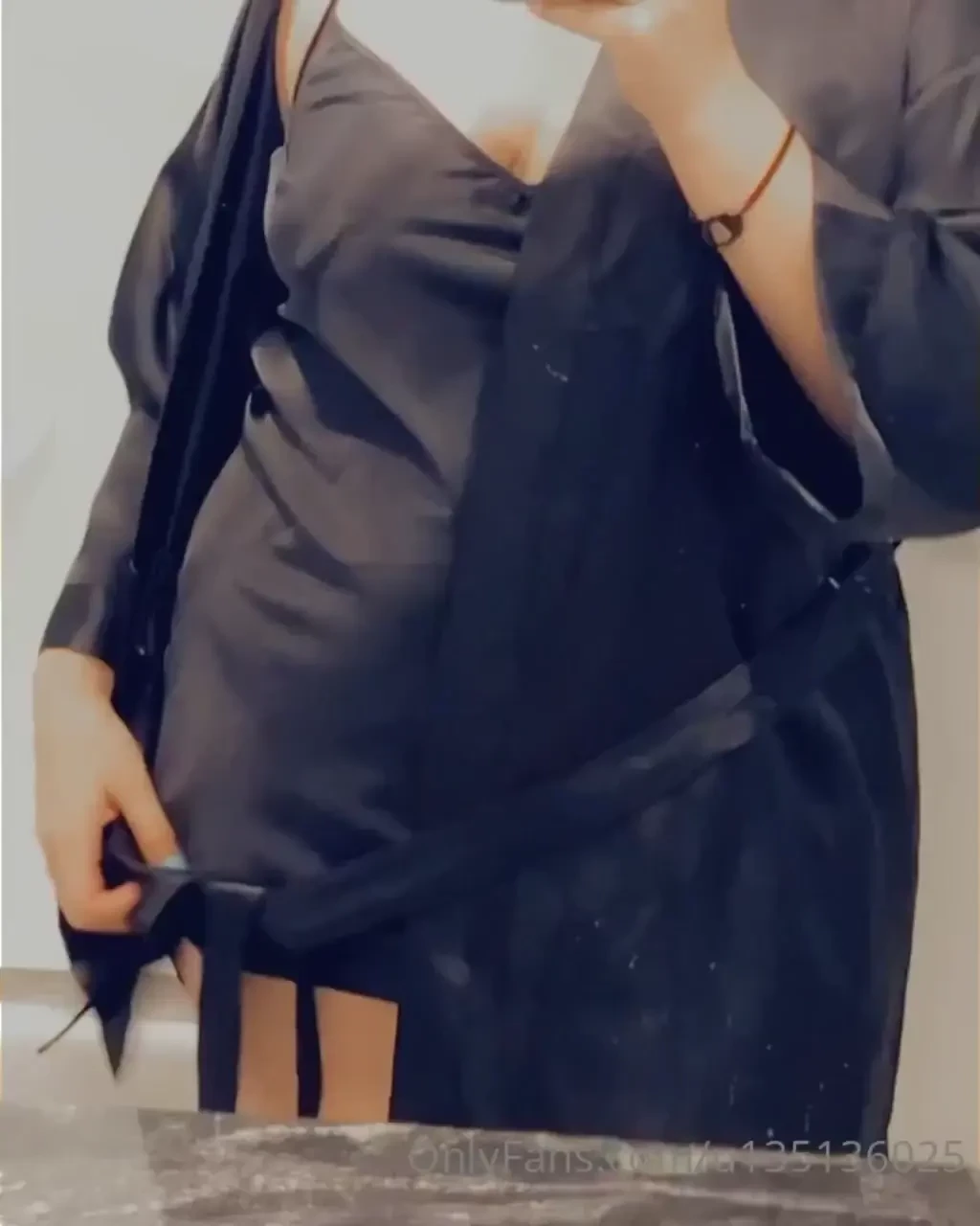 Who wants to rip it off who wants a show or who wants to buy mistress 