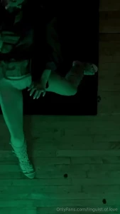 Welcome to my page here is a clip from my pretty bird post for my sci