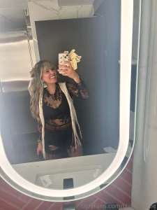 I m in nashville tip me for drinks and i ll sneak some sexy content to