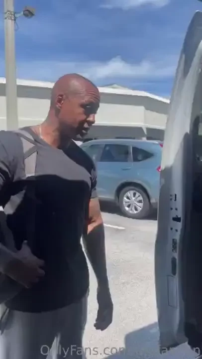 Fanbus 70 he left the gym at the right time went from pumping iron to 