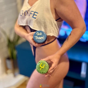 Swipe for all your cupcakes