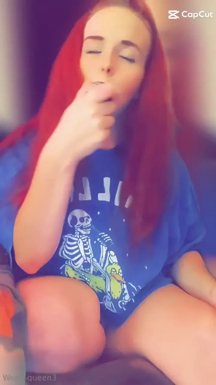 Cum smoke with me 30 minute topless smoke sesh 25 