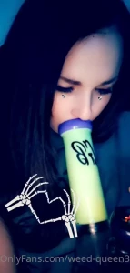 See sooo much more on my vip weed-queen33