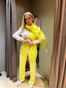 Today is so cold and everyone is bundling up in cozy sweaters if you part 4