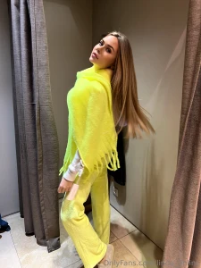 Today is so cold and everyone is bundling up in cozy sweaters if you