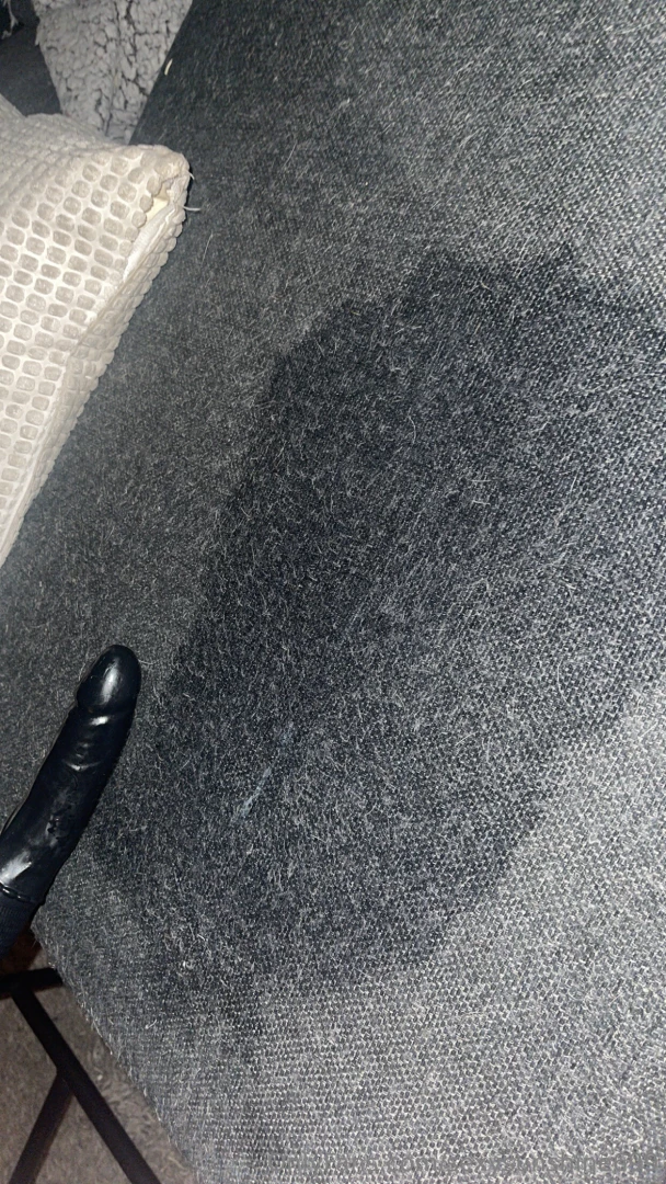 I really have to learn to wear a towel underneath next time 