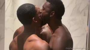 Completo com sandriias e marloncosta23cm