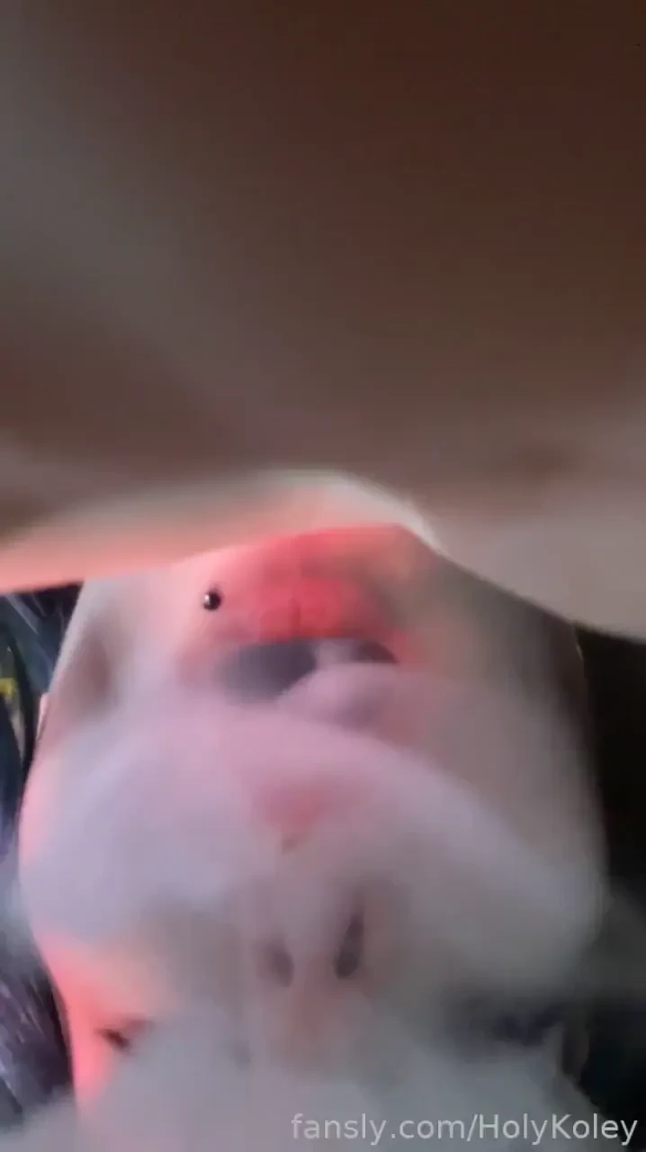 Looking at you with fuck me eyes hairyarmpits 