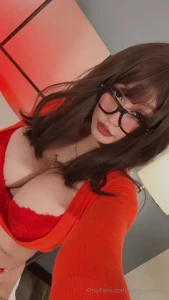 Do you like girls with glasses sneak peak of what s coming up