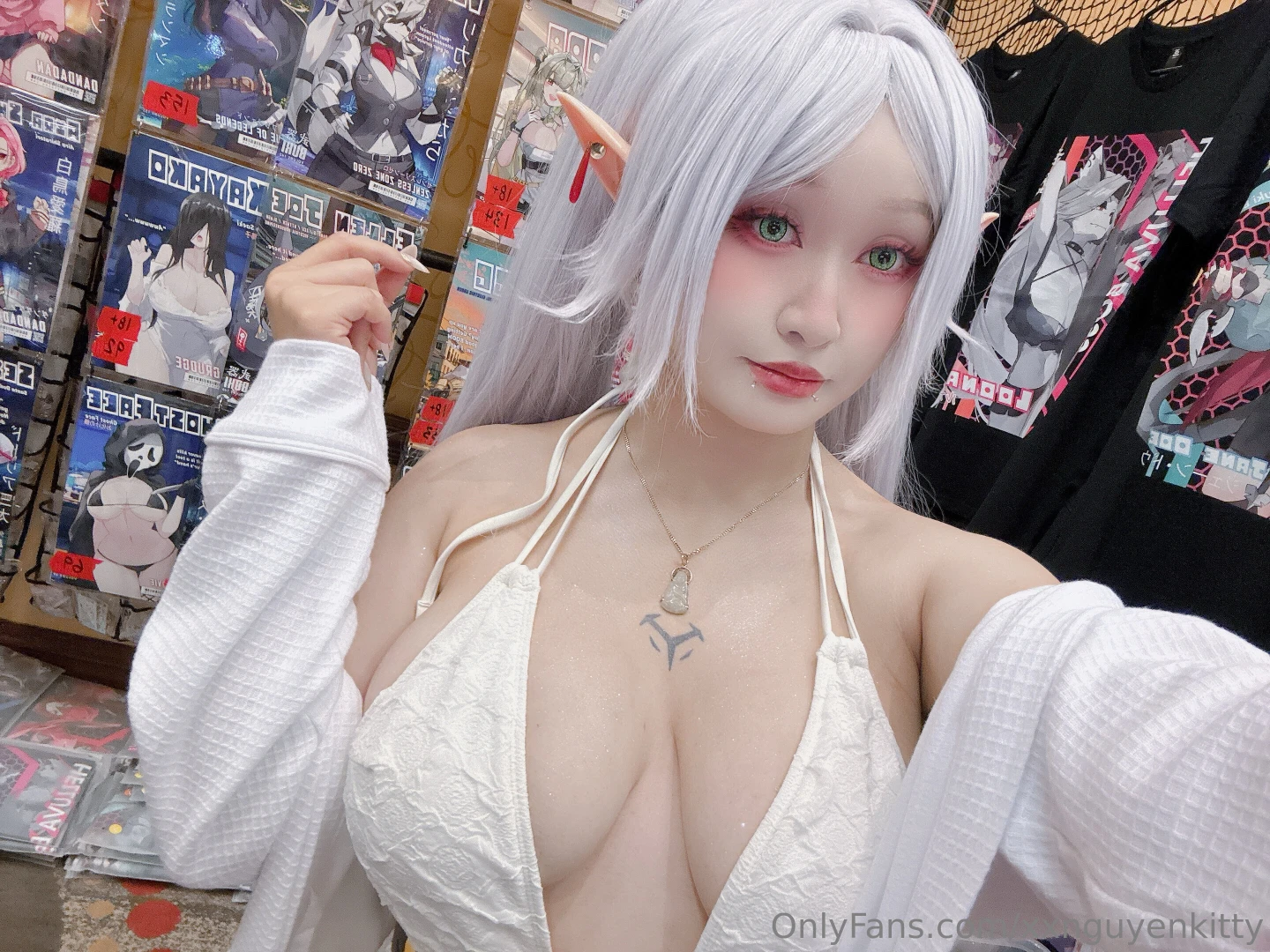 Frieren selfies for today 